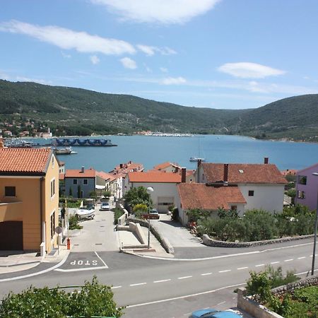 Apartments Izabela Muzic-Fornaric Cres Exterior photo