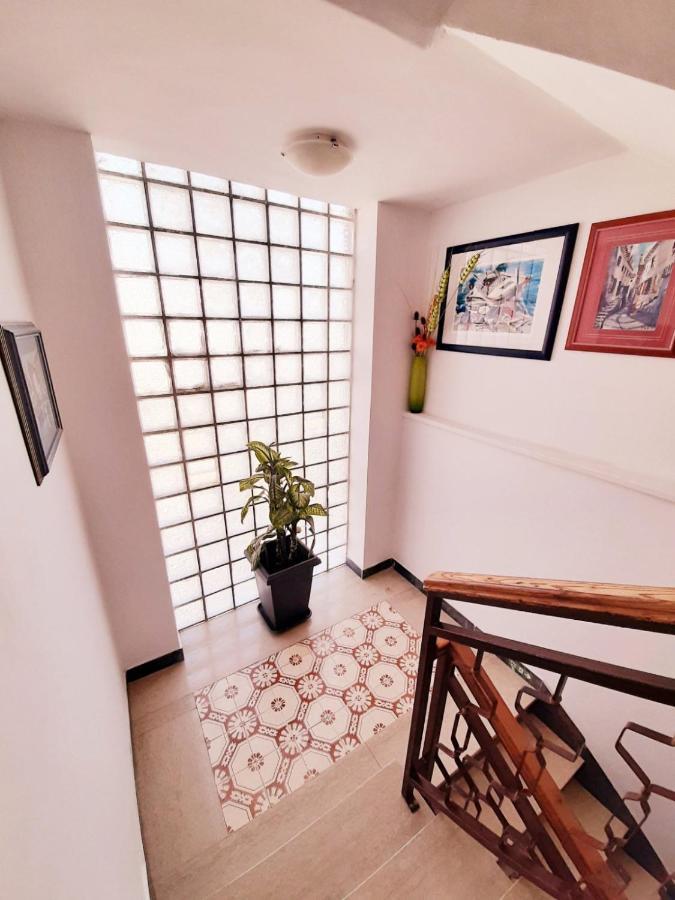 Apartments Izabela Muzic-Fornaric Cres Exterior photo
